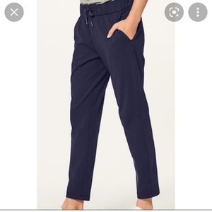 Lululemon On The Fly 7/8 pants